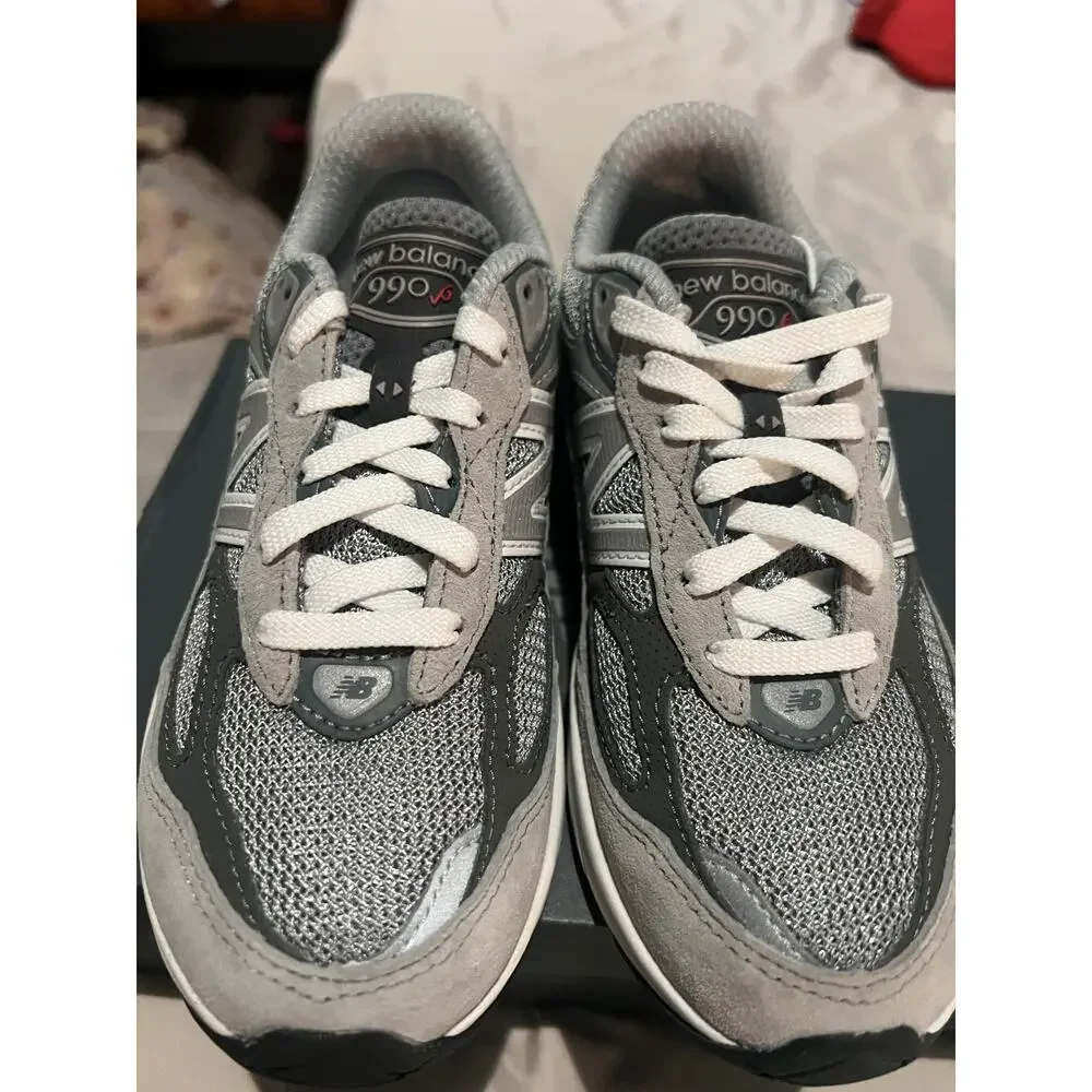 New Balance 990v6 Sz 1.5 Kids $109 retail PC990GL6